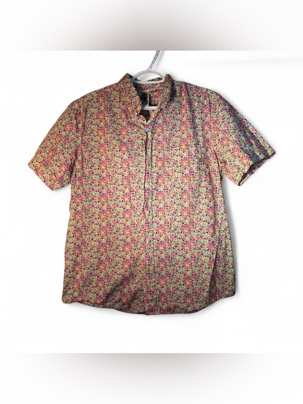 Kennington Short-Sleeve Floral Button-Down Shirt in Pink and Green